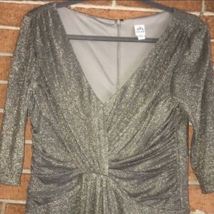 🥂SANGRIA🥂GREY/GOLD METALLIC DRESS🥂